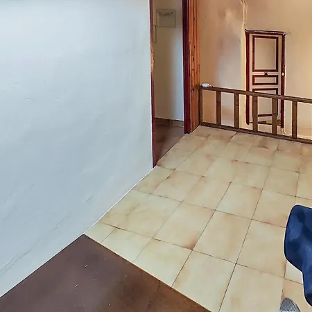 2 Bedroom Awesome Home In Servian