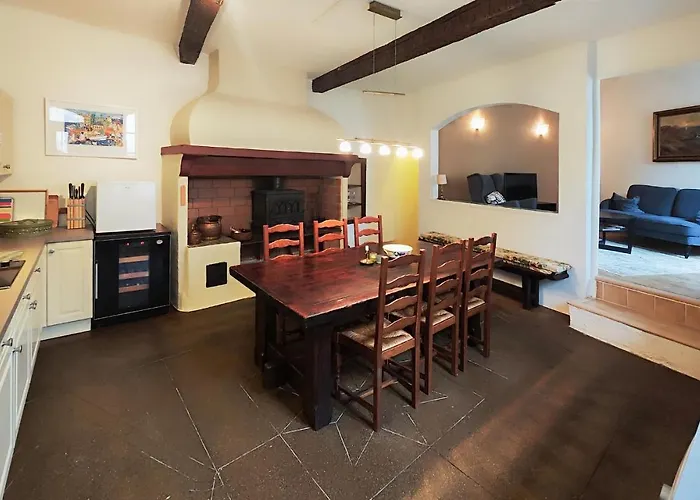 2 Bedroom Amazing In *