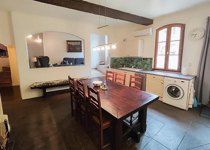 2 Bedroom Amazing In *